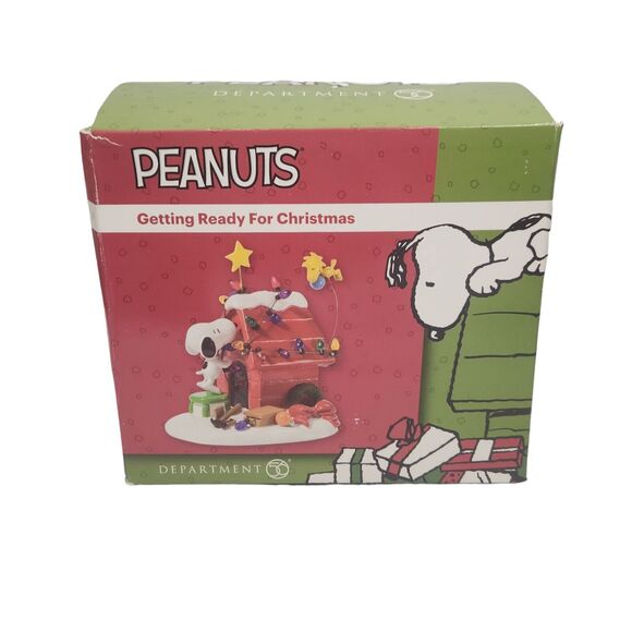 NEW! DEPARTMENT 56 PEANUTS GETTING READY FOR CHRISTMAS SNOOPY WOODSTOCK - Picture 1 of 8